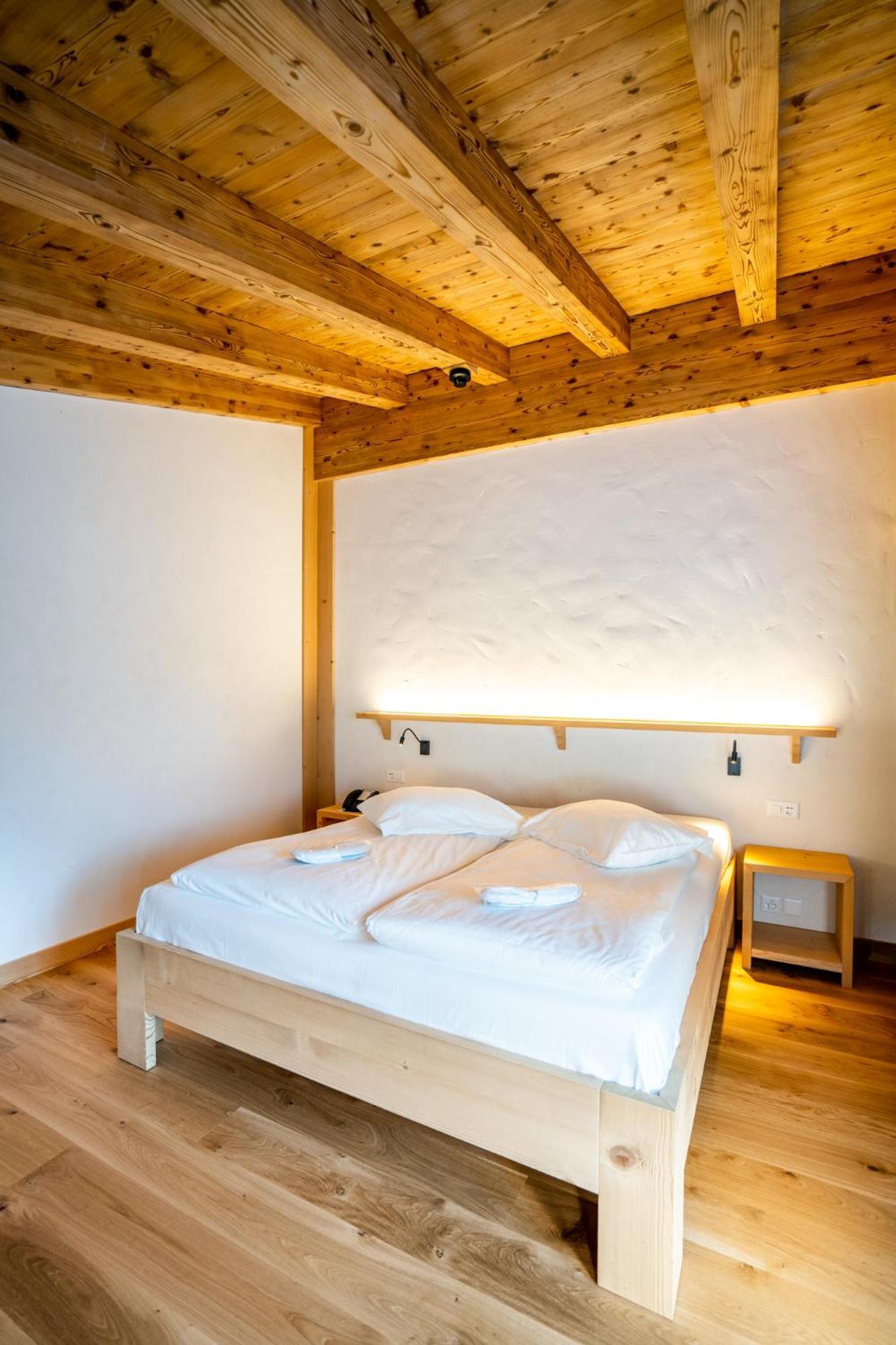 Posthotel Roessli Gstaad Zewnętrze zdjęcie
