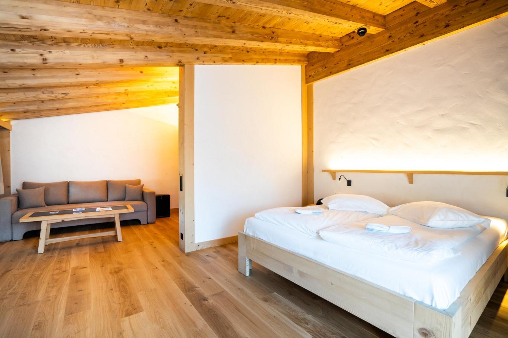 Posthotel Roessli Gstaad Zewnętrze zdjęcie
